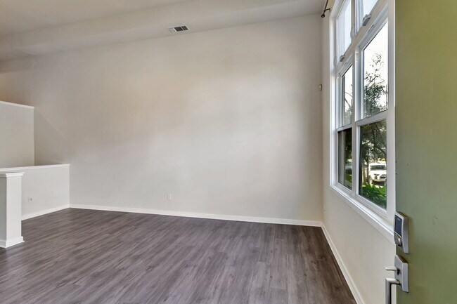 Foto del edificio - 2925 Glascock St