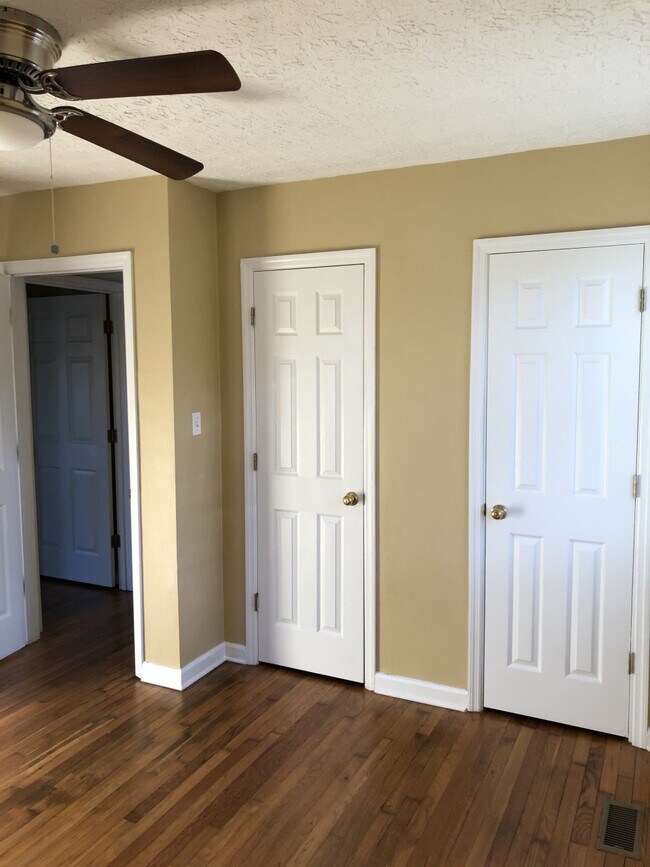 Foto del edificio - 3537 S. Haven