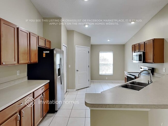 Foto del edificio - 2117 Colville Chase Dr