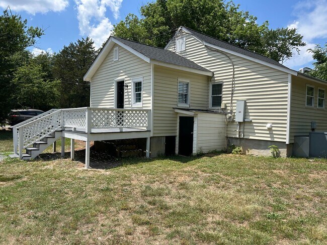 Foto del edificio - 5309 Cox Blvd NE
