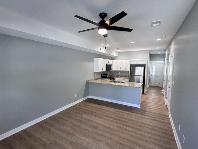 Building Photo - 1617 KY-1247