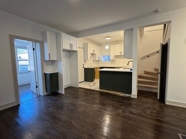 Foto del edificio - 7812 S Paxton Ave