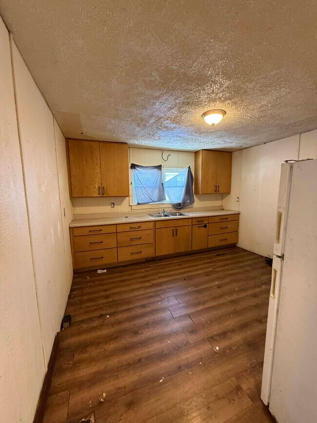 Foto del edificio - 1305 E Whitmer St