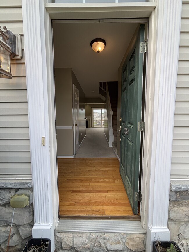 Foto del edificio - 239 Cartledge Ln