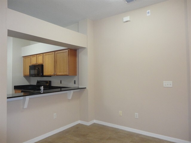 Foto del edificio - 3306 Hoylake Ct