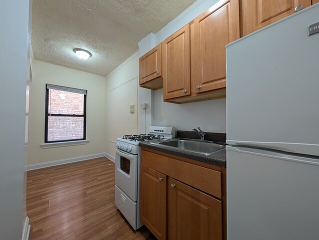 Foto principal - 5425 N Kenmore Ave