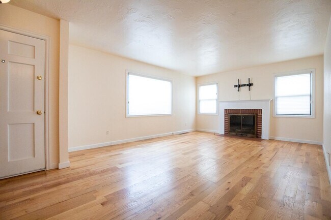 Foto del edificio - 9014 NE Schuyler St