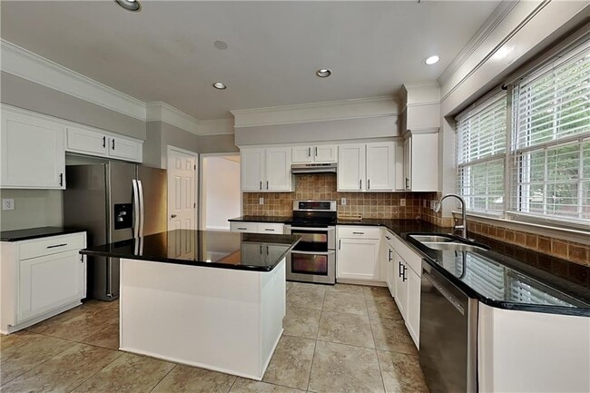 Building Photo - 5404 Oxford Chase Way
