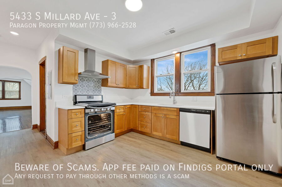 Foto principal - 5433 S Millard Ave