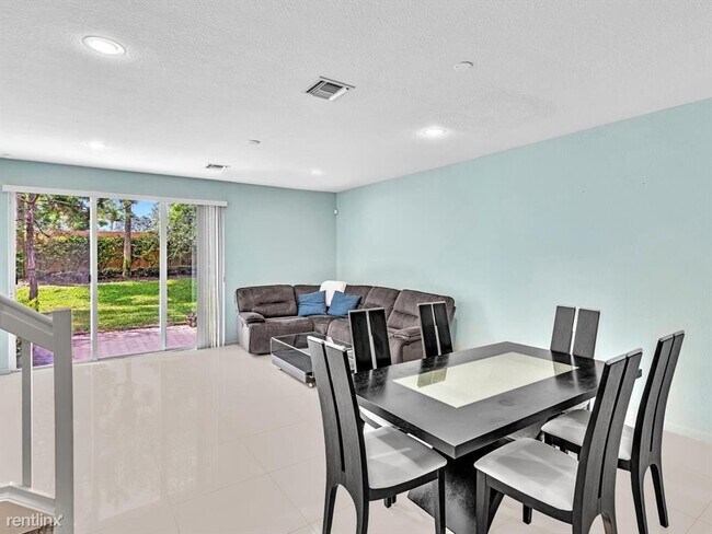 Foto del edificio - 3 br, 2.5 bath House - 5300 Palm Colony Dr