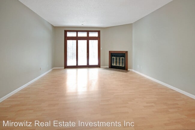 Building Photo - 2 br, 1 bath House - 13831 Amiot Drive A
