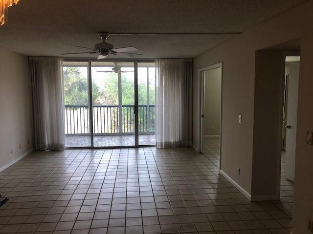 Foto del edificio - 5280 NW 2nd Ave