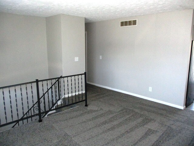 Building Photo - 1818 Jacobssen Dr
