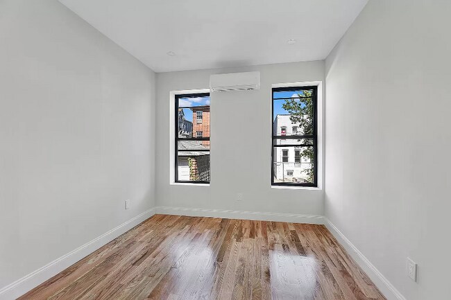 Building Photo - 687 Van Siclen Ave
