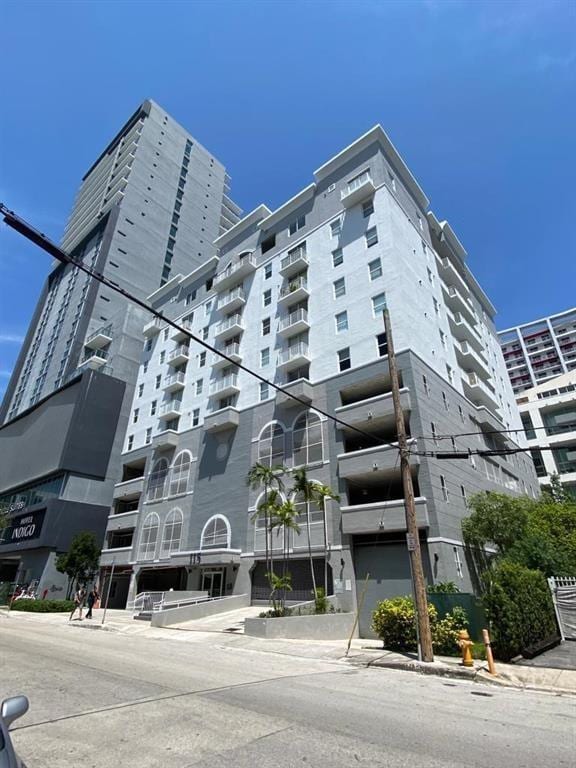 Building Photo - 115 SW 11th St