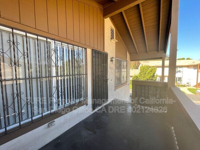 Building Photo - 8309 Baranca Ct