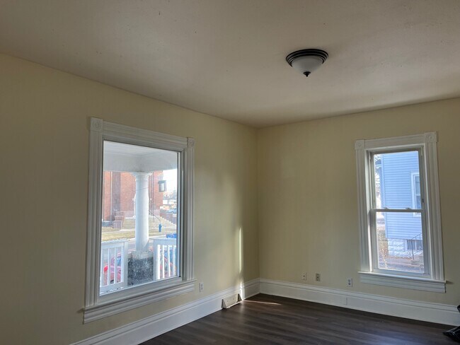 Foto del edificio - 438 Locust St