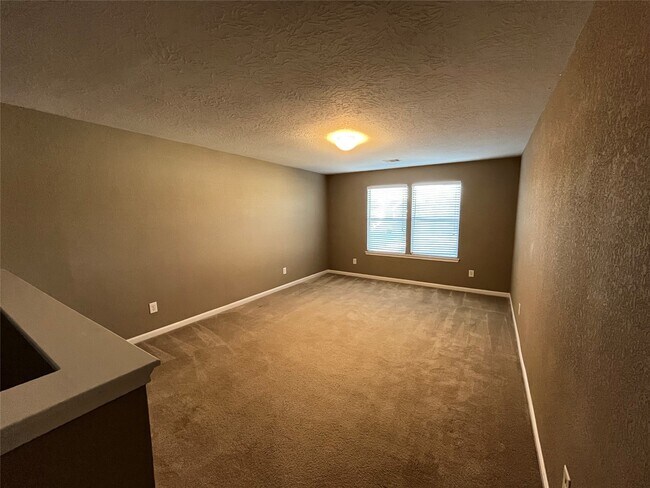 Building Photo - 29203 Legends Worth Dr