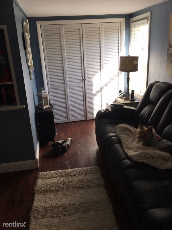 Foto del edificio - 2 br, 1 bath Apartment - 349 Naubuc Ave