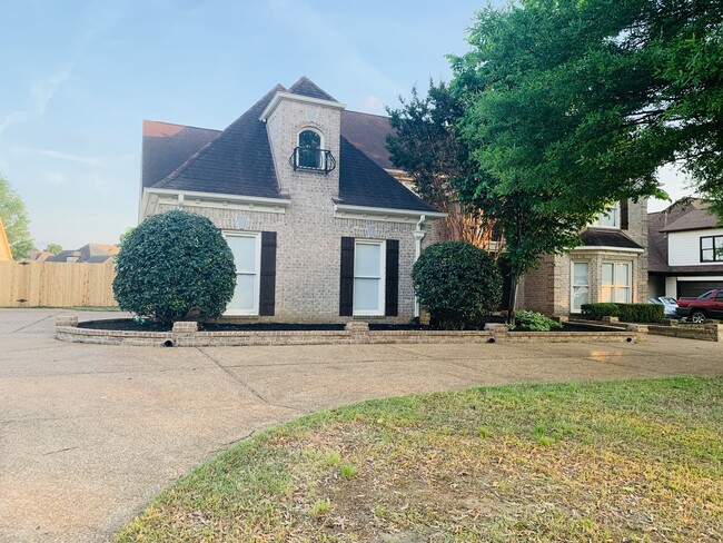 Building Photo - 495 Itawamba Rd