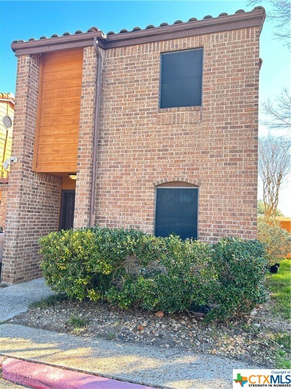 1133 Ashby St Unit A4, Seguin, TX 78155 Condo for Rent in Seguin, TX