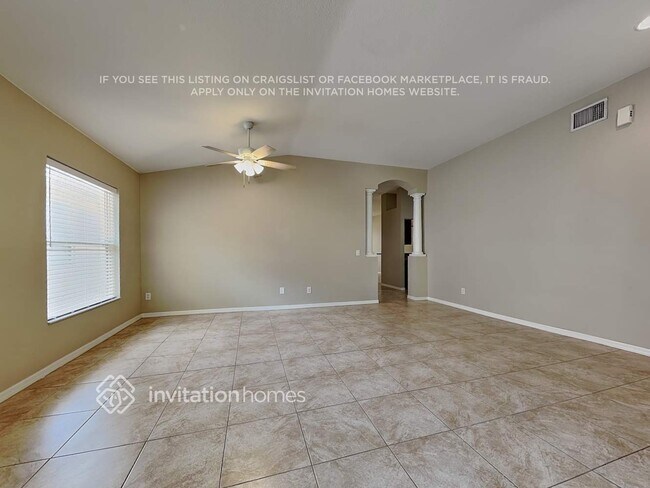 Foto del edificio - 7042 Moss Ledge Run