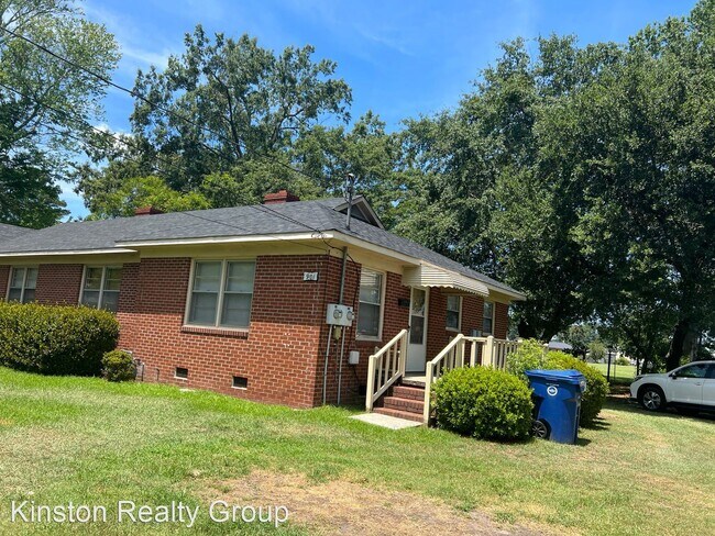 Foto del edificio - 2 br, 1 bath House - 901 Parrott Avenue