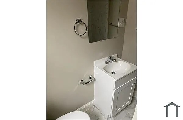 Foto del edificio - 2144 Bridge St