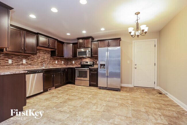 Foto del edificio - 525 Magnolia Dr
