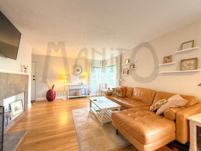 Foto del edificio - Beautiful Home Near Perry District