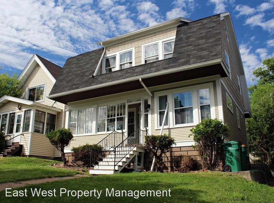 Foto principal - 4 br, 2 bath House - 724 N 18th Ave E