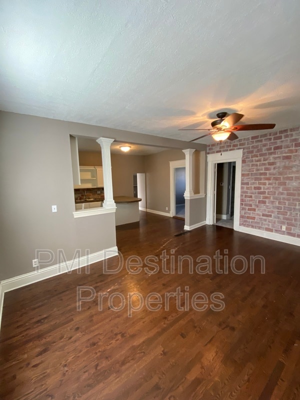 9436 Haskins St, Lenexa, KS 66215 House Rental in Lenexa, KS