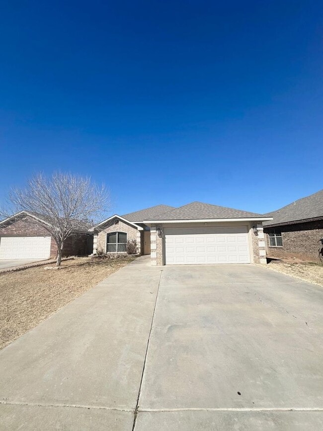 Building Photo - 4408 Comanche Dr