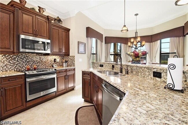 Foto del edificio - 7352 Lantana Way