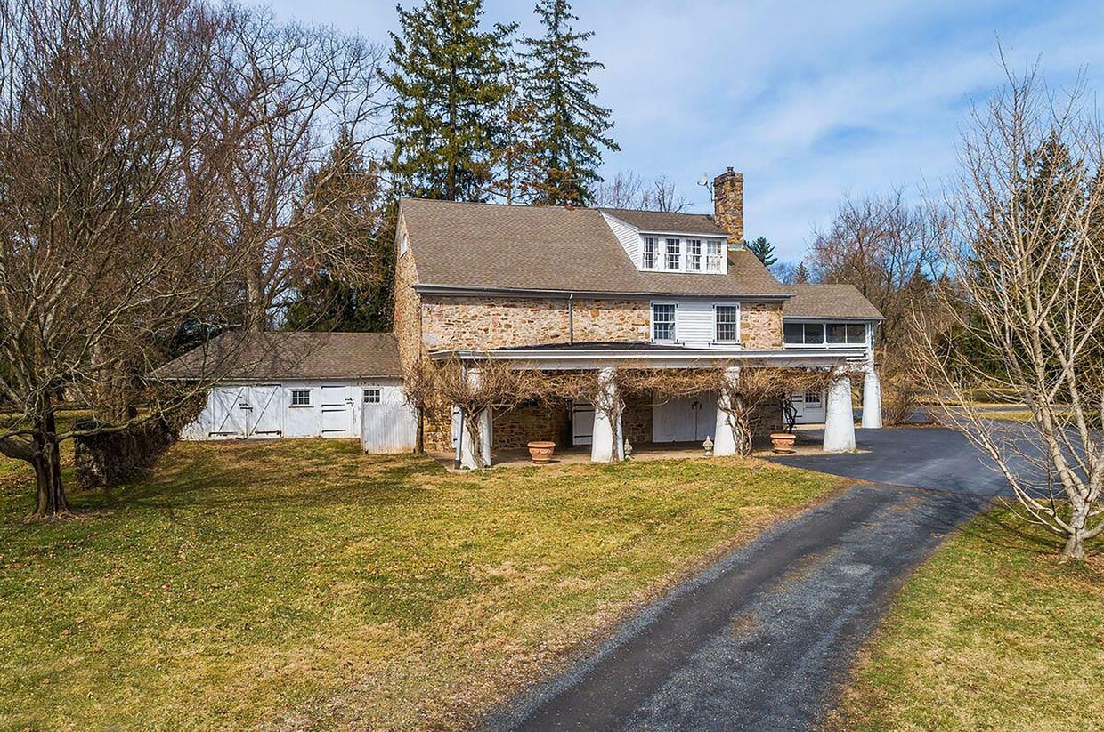 Primary Photo - 5453 York Rd.