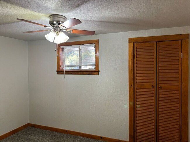Foto del edificio - 1705 Chris Craft Dr