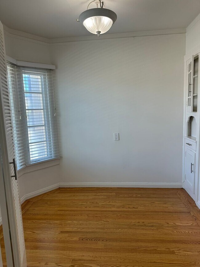 Foto del edificio - Bright & Charming Miraloma Home