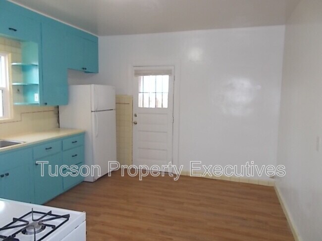 Foto del edificio - 3350 N Chapel Ave