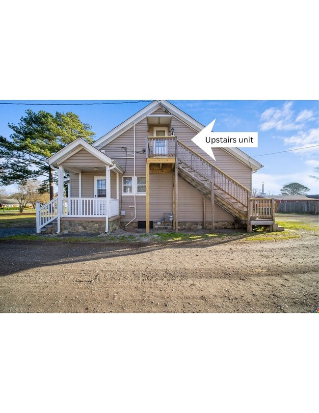 Building Photo - 1270 Old Buckroe Rd