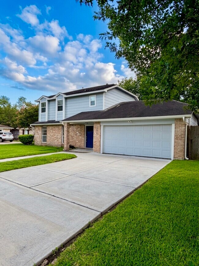 Foto del edificio - 14011 Wickersham Ln