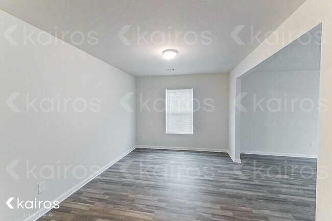 Building Photo - 15601 Briar Forest Dr