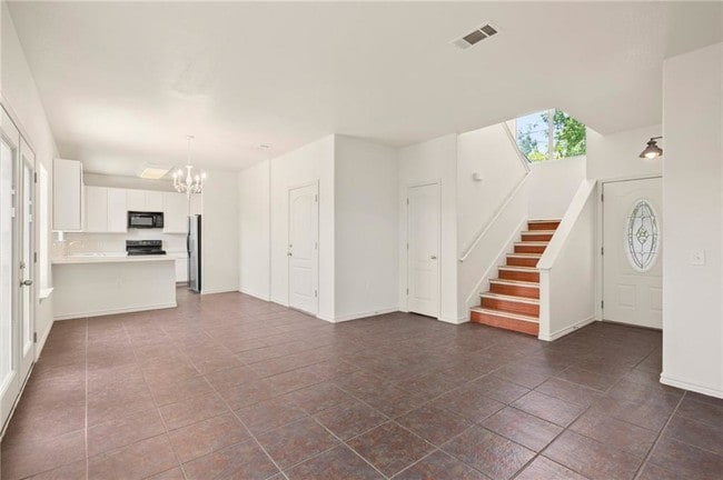 Building Photo - 7312 E Ben White Blvd