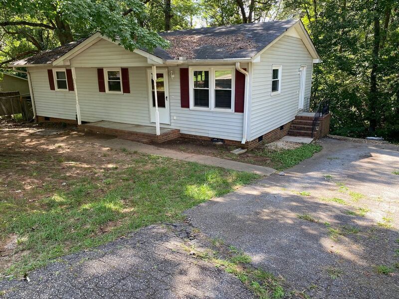 205 Knighton Dr, Wellford, SC 29385 House Rental in Wellford, SC