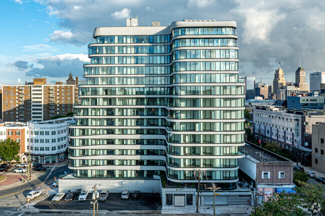 Foto del edificio - Hoyt Tower