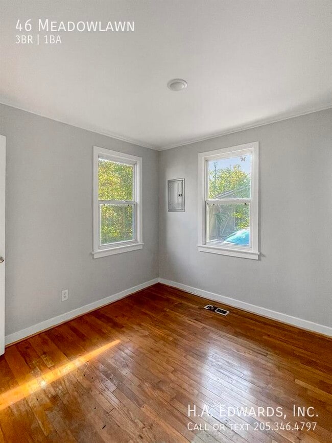 Foto del edificio - 46 Meadowlawn-