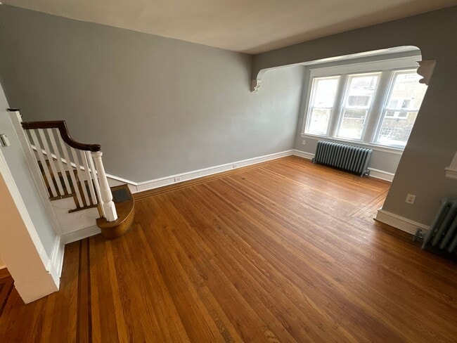 Building Photo - Stunning 3-Bedroom Townhouse in Olney! Ava...