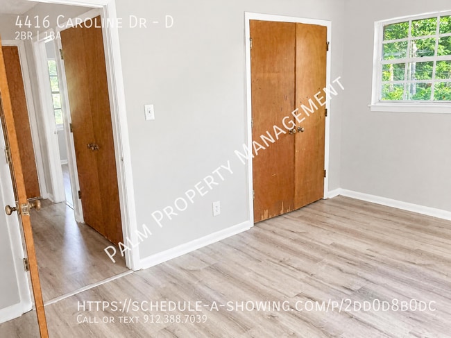 Building Photo - 4416 Caroline Dr