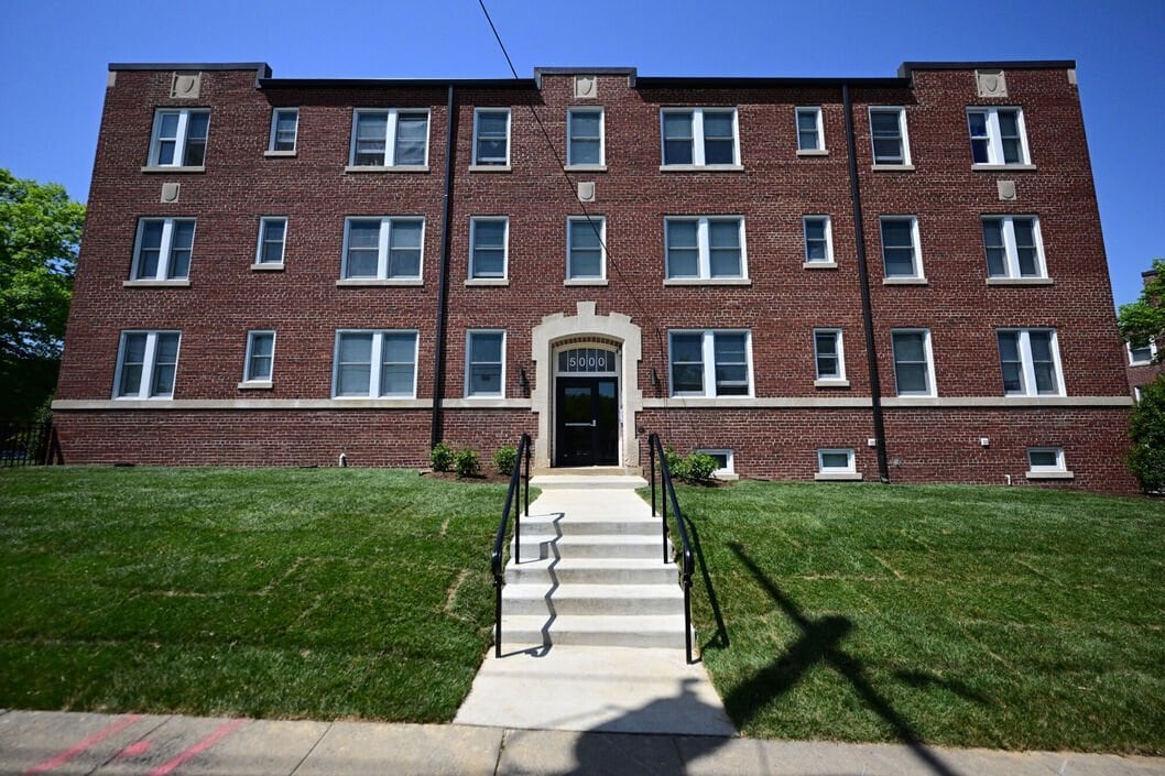 Photo - 5040 New Hampshire Ave NW (Washington, DC)