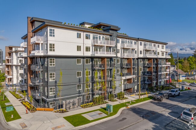 Building Photo - Red Sol Apartments