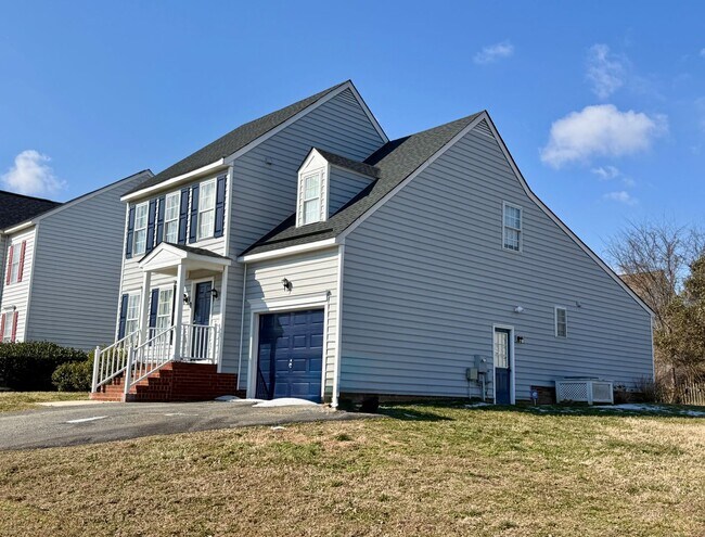 Foto del edificio - $2545- SPACIOUS 4 BEDROOM 2.5 BATH HOME IN GLEN ALLEN